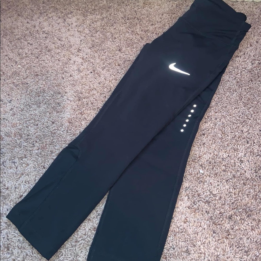 Cropped Nike leggings
